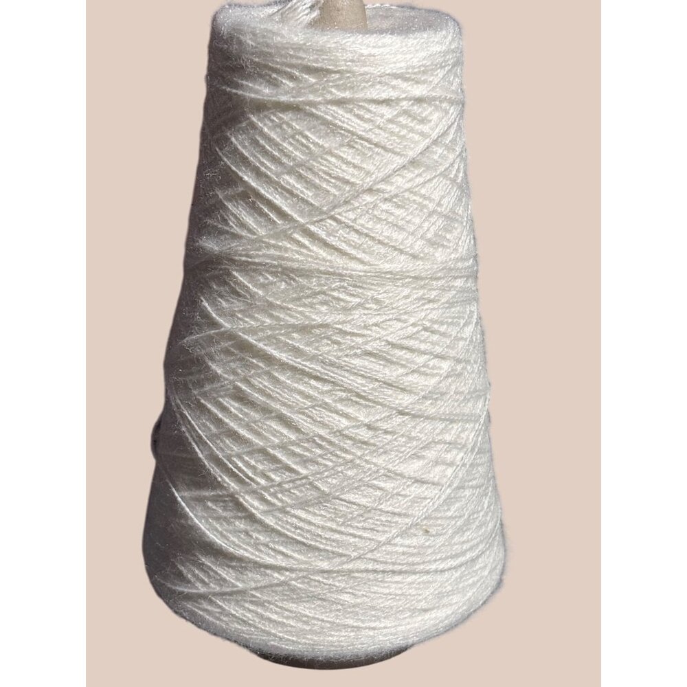 Acrylic Lace Weight Yarn Cone 222g .09 g / yd‎